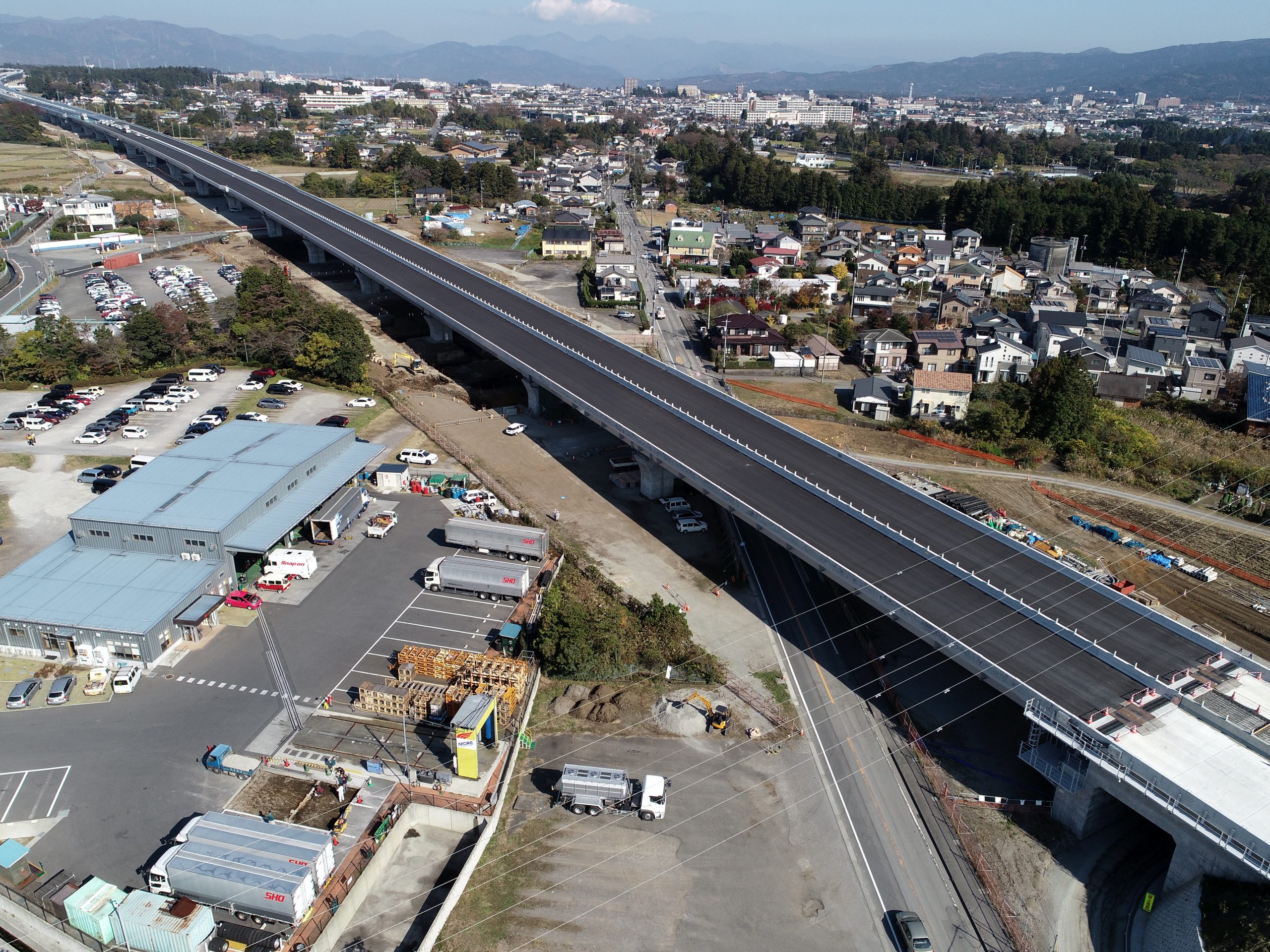 基層あり