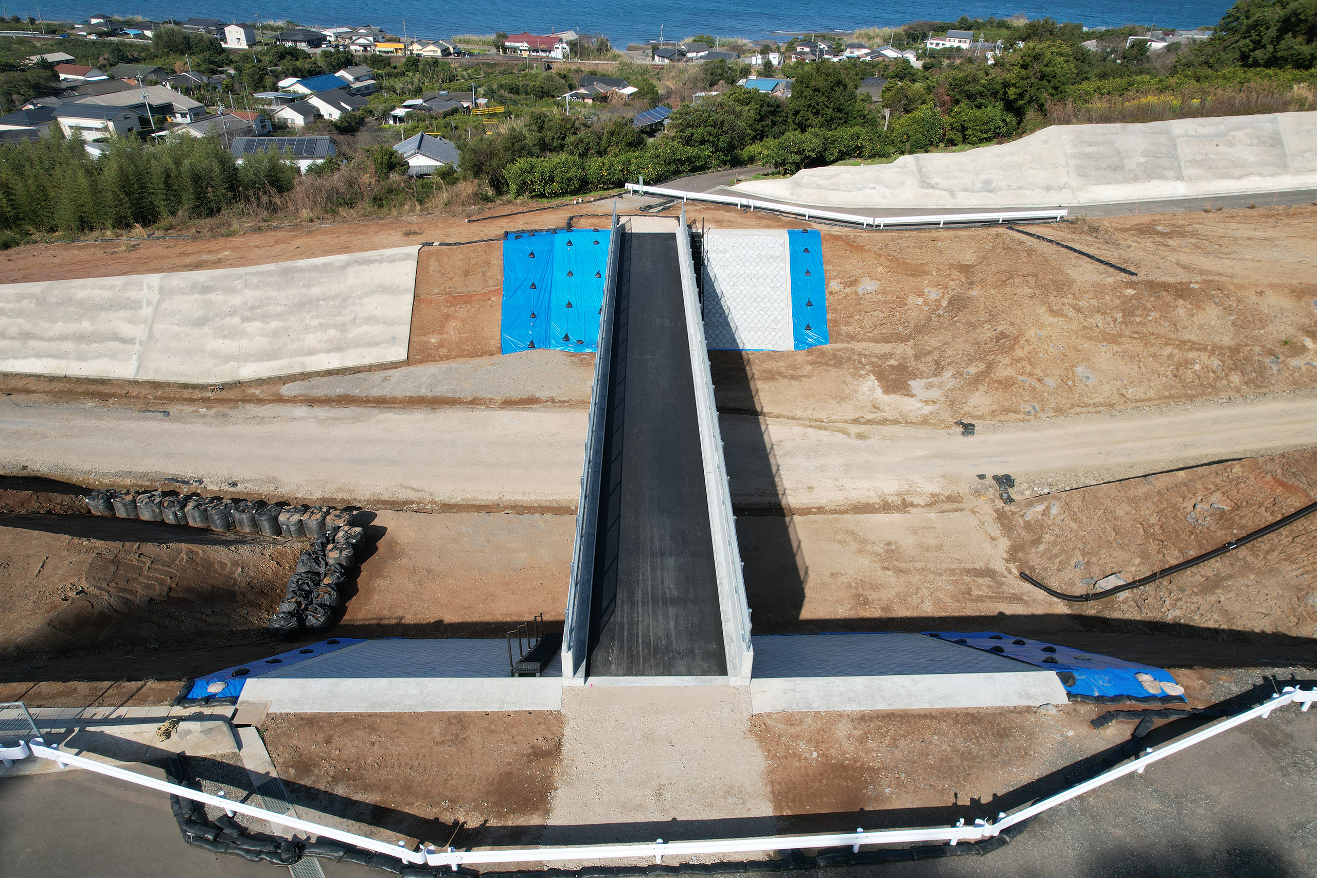 米之津川橋外