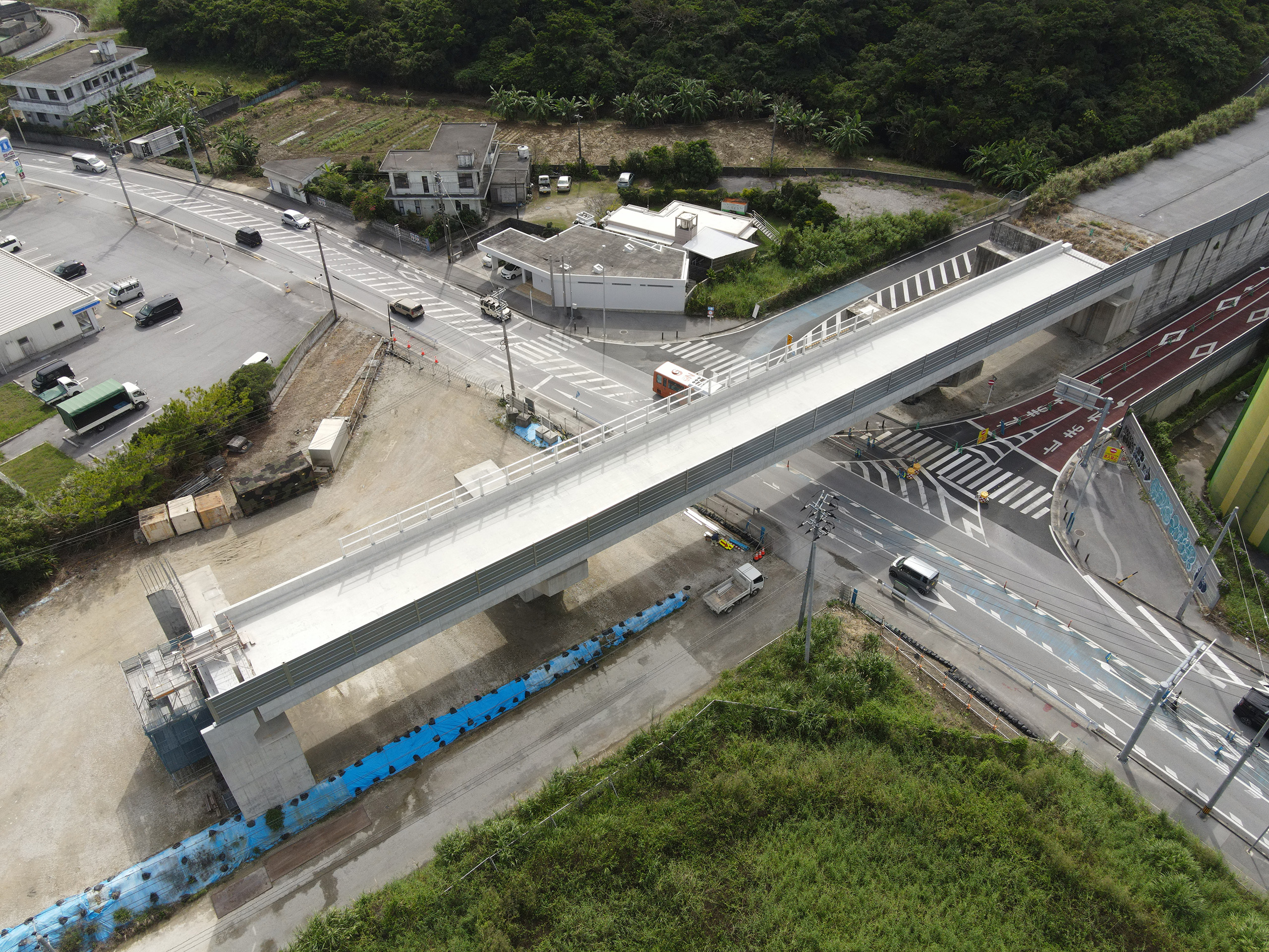 南城佐敷・玉城IC橋